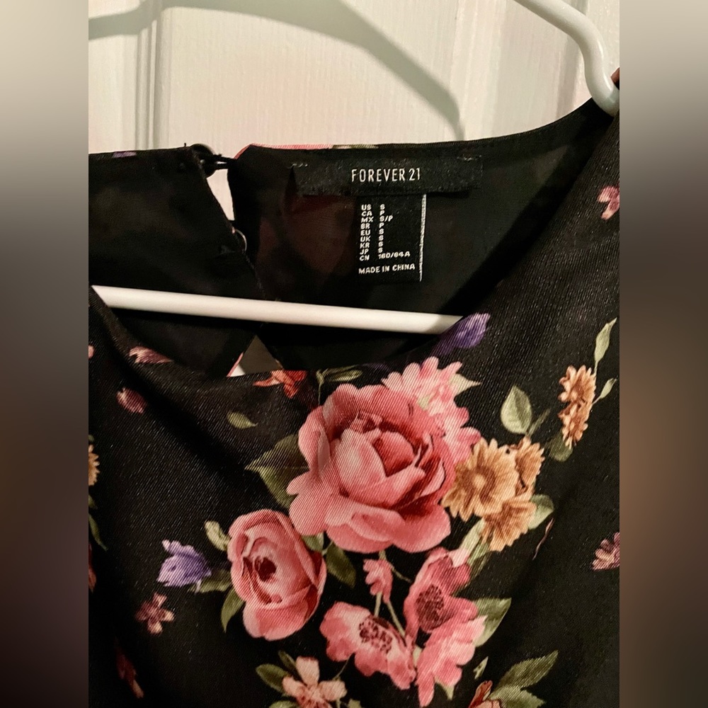 Floral Print Formal Skater Dress - Picture 9 of 10
